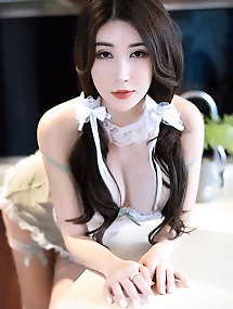 Chinese dame 52